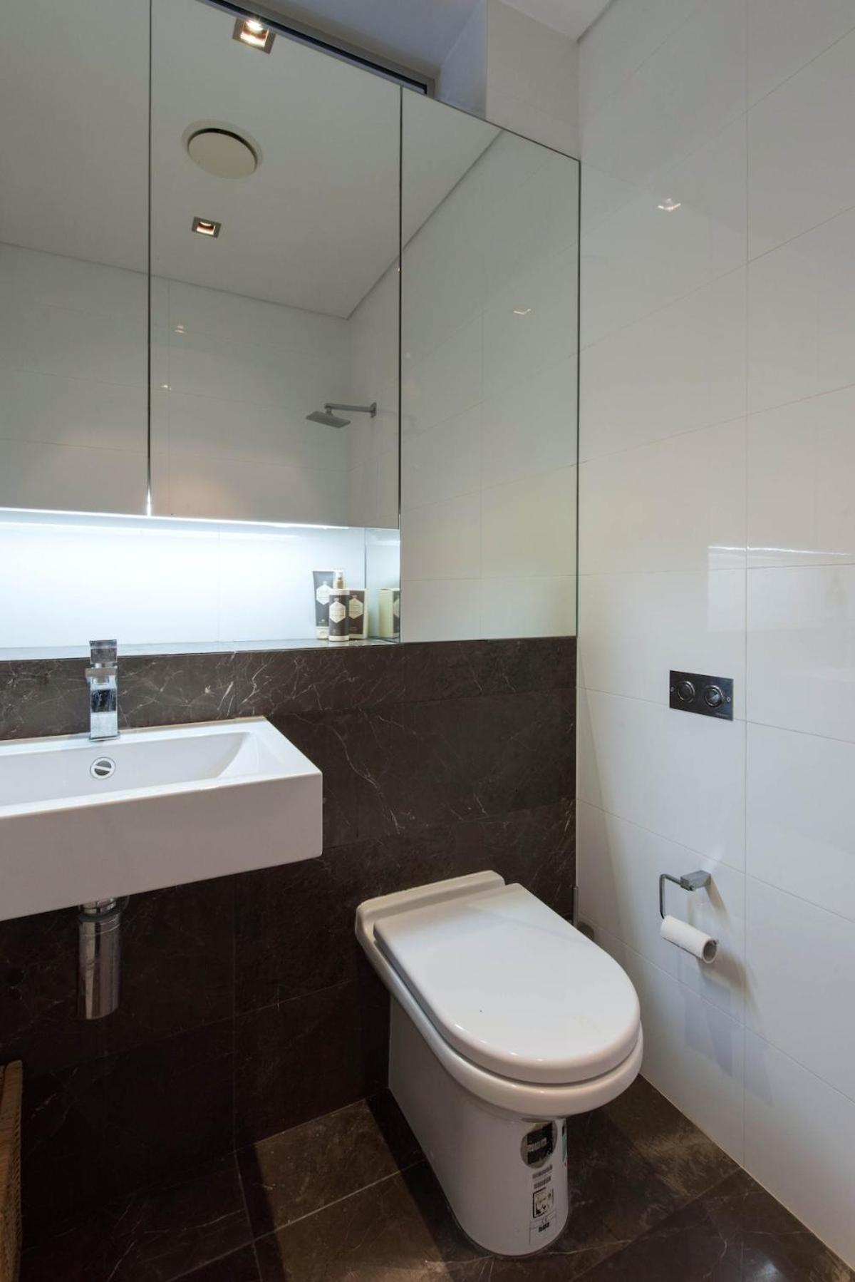 Enormous 4 Bedroom Paddington Family Sydney